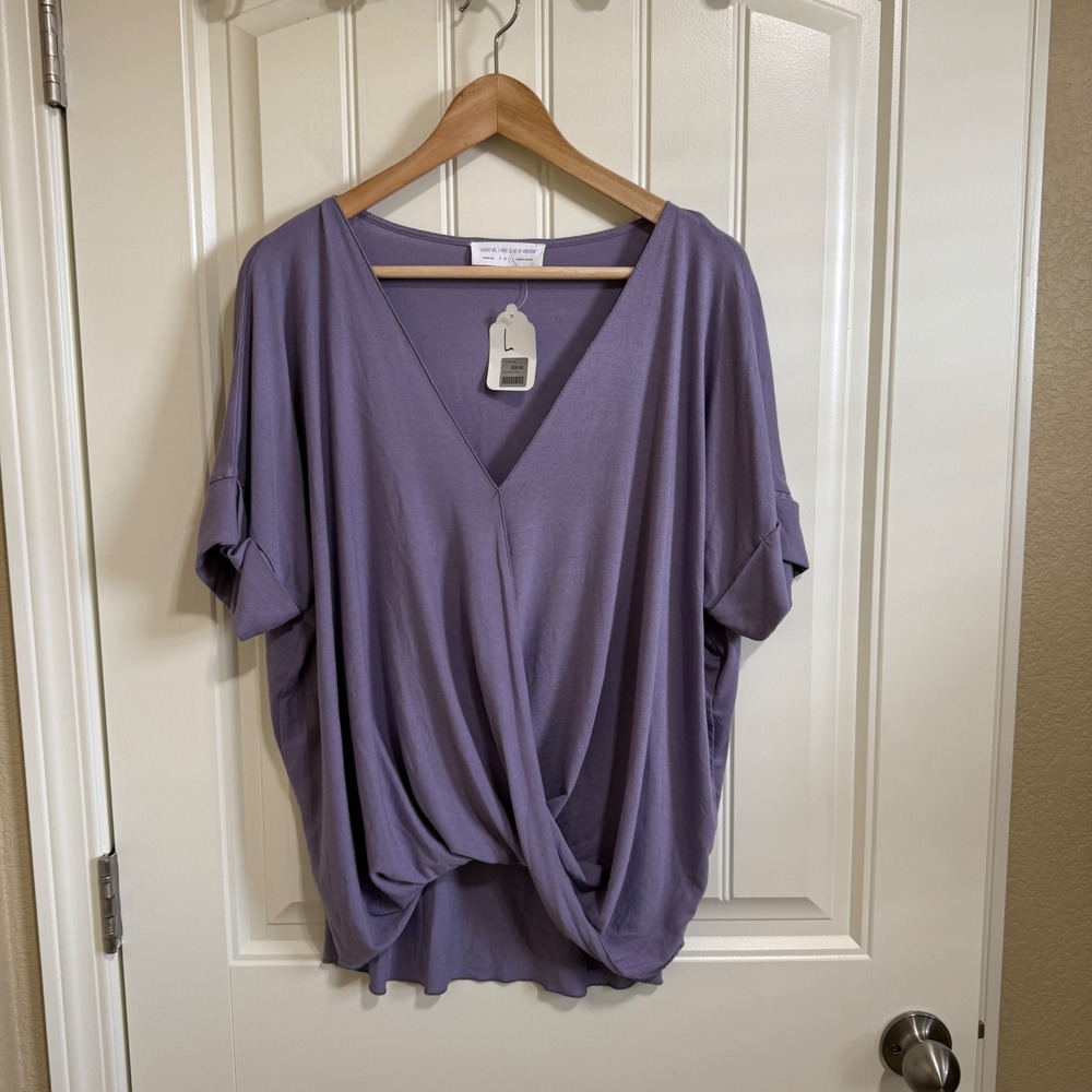 Double Zero Women's Twist Front V Neck Top Short Sleeve Purple Size L - Picture 2 of 7
